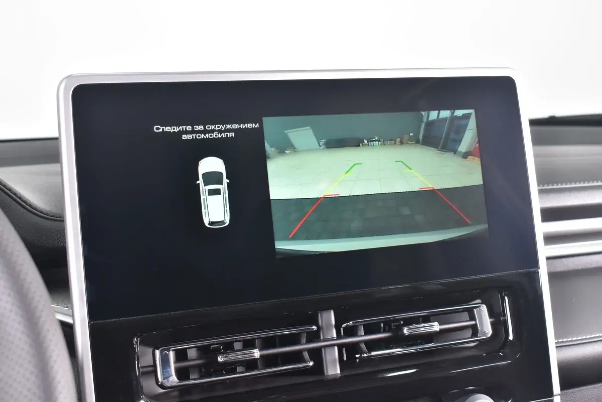 m6-interior-13